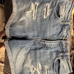 Flag & Anthem Jean Shorts
Size 8/29
$15